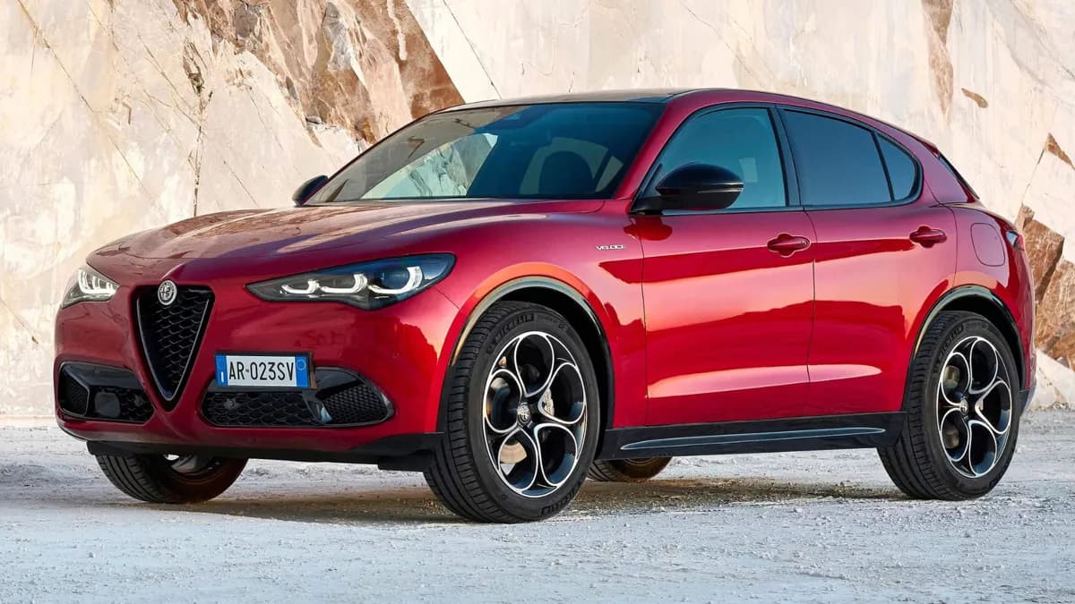 Alfa Romeo-Stelvio-1