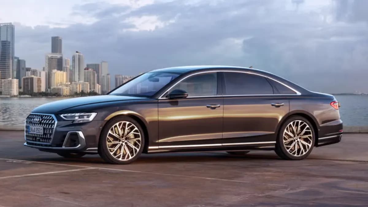 Audi A8 Sedan