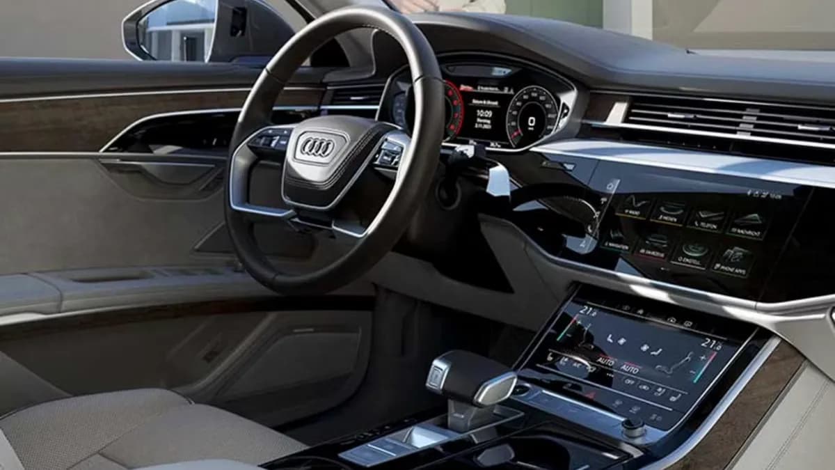 Audi A8 Sedan