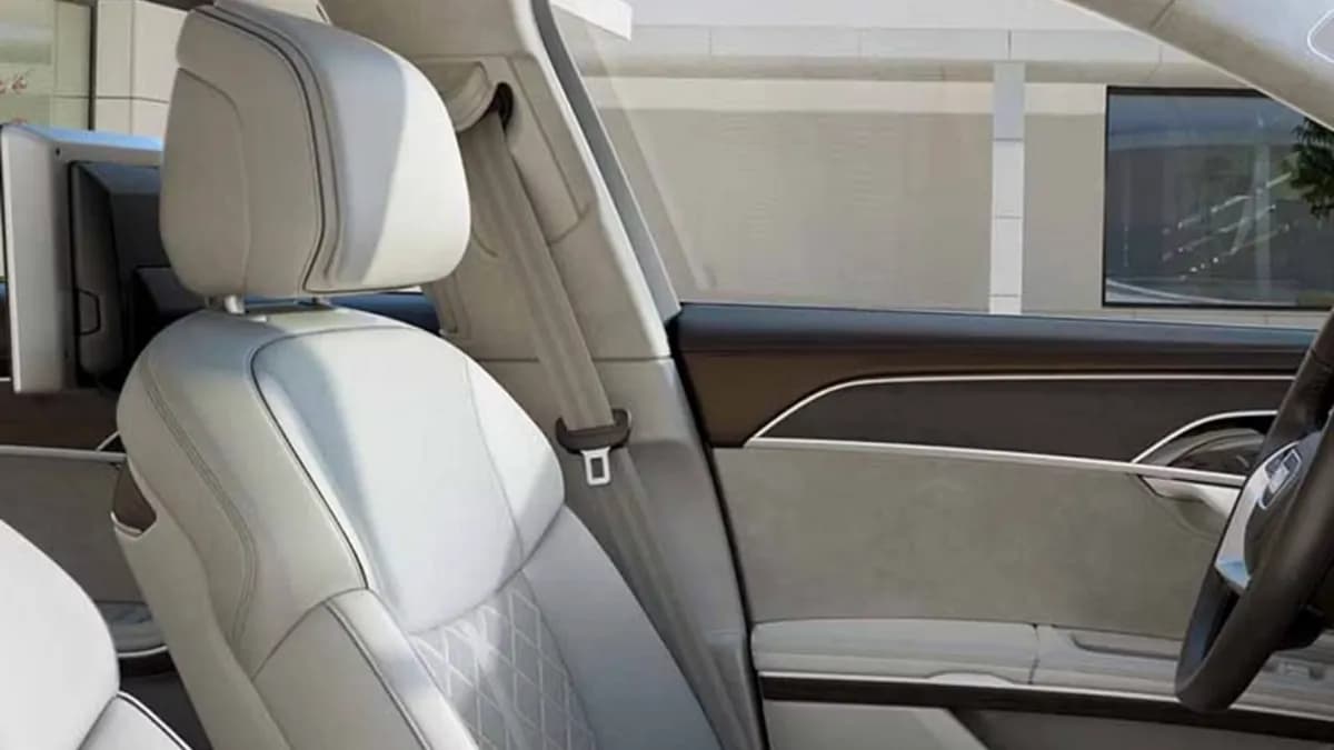 Audi A8 Sedan