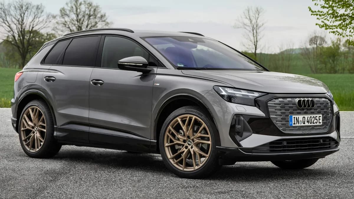 Audi-Q4 e-tron-13