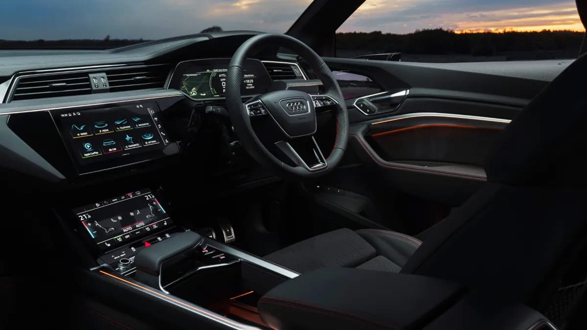Audi Q8 Sportback e-tron