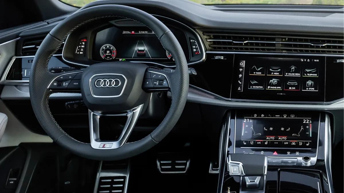 Audi Q8