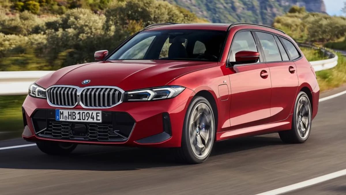 BMW-3 Series Touring-4