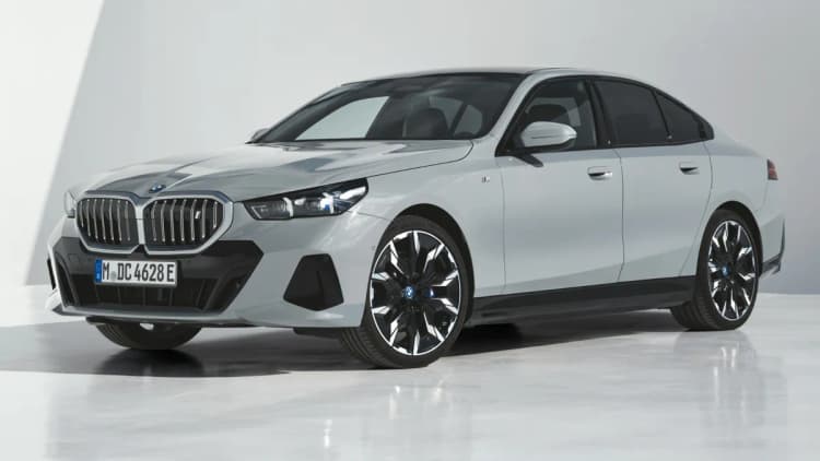 BMW-5 Series Sedan-7