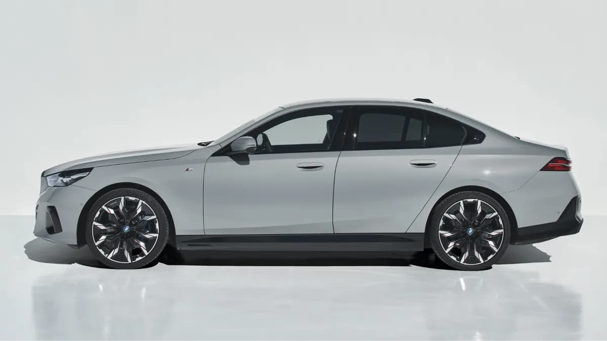 BMW 5 Series Sedan