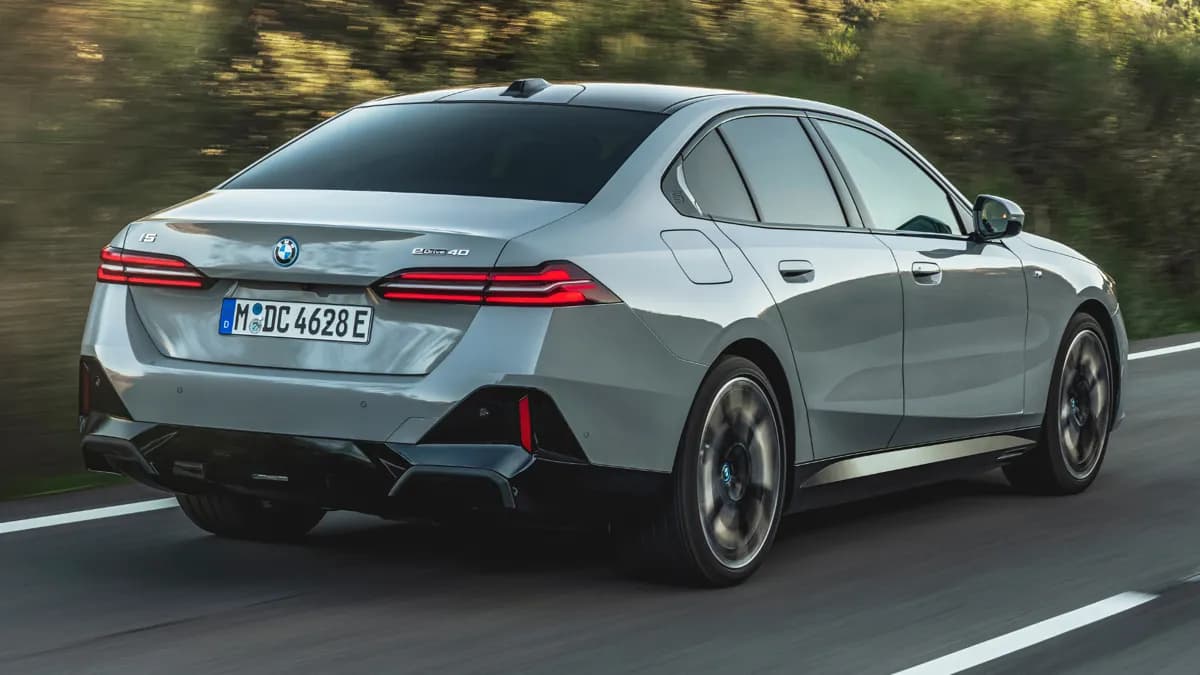 BMW 5 Series Sedan