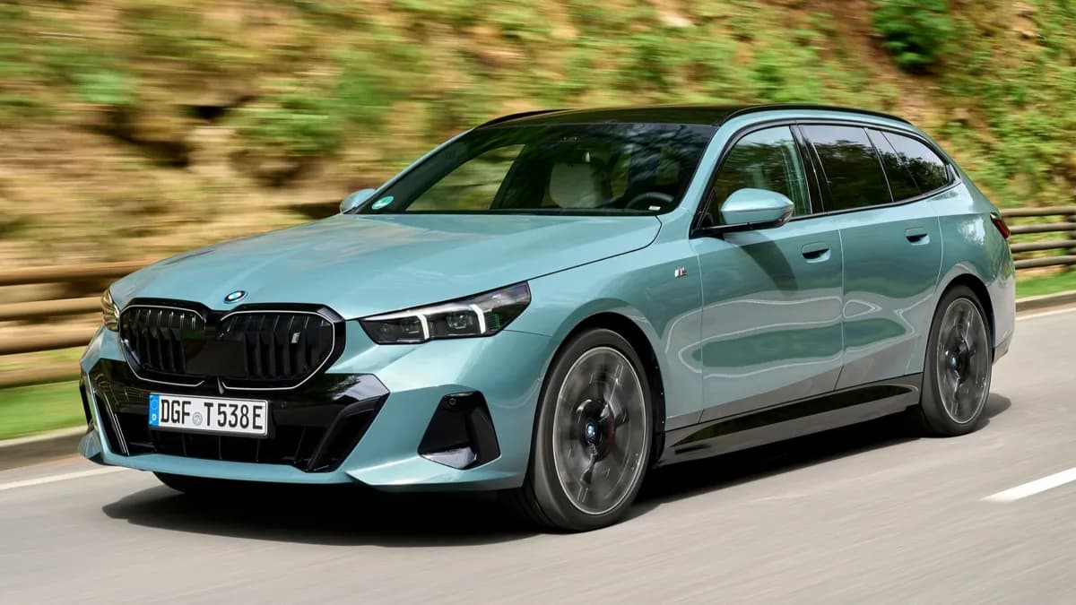 BMW i5 Touring