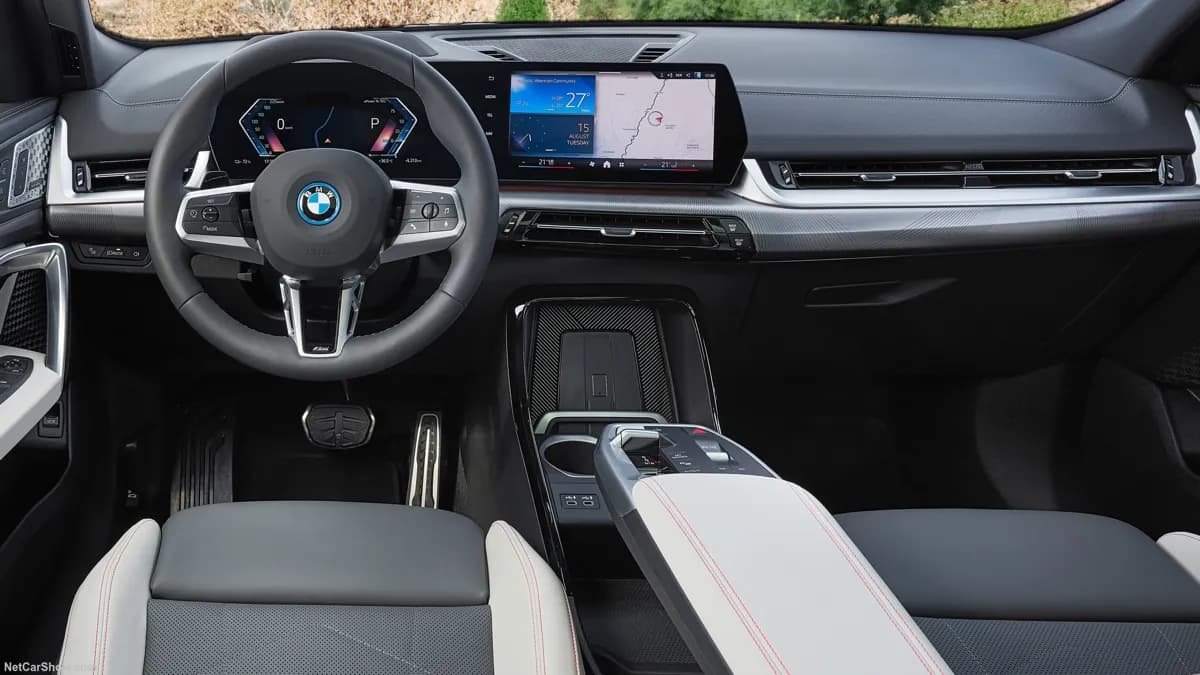BMW iX2
