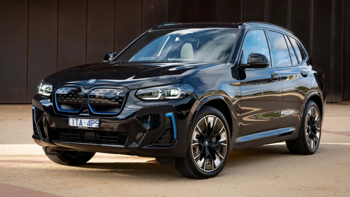 BMW-iX3-20