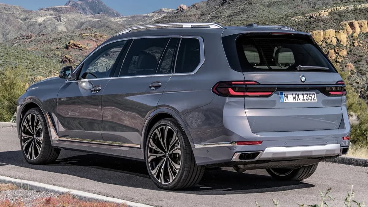 BMW X7