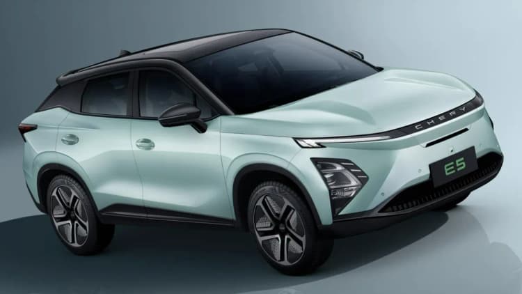 Chery-E5-1