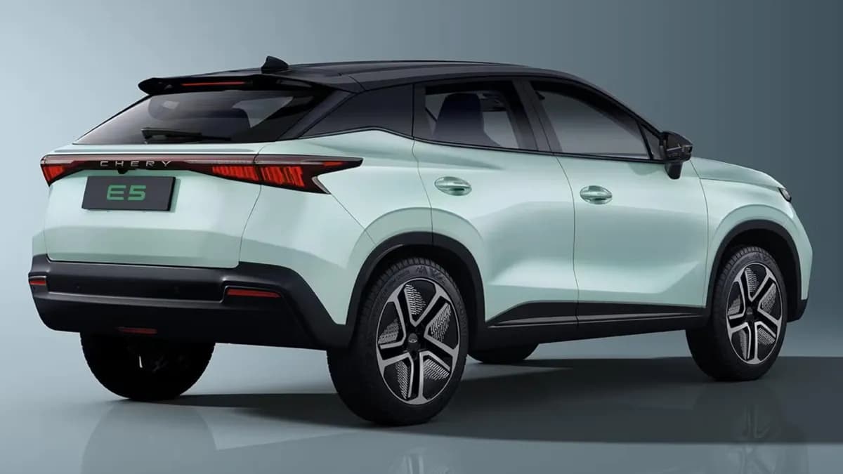 Chery E5