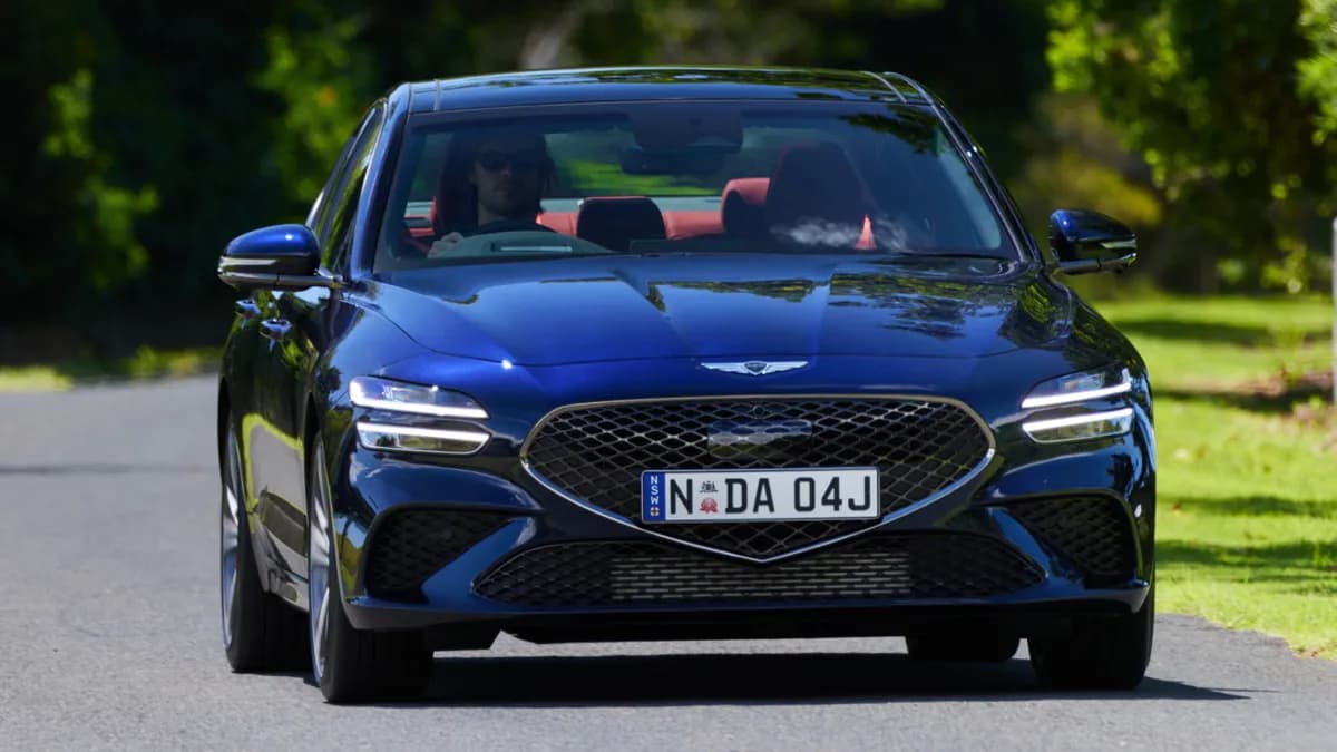Genesis G70