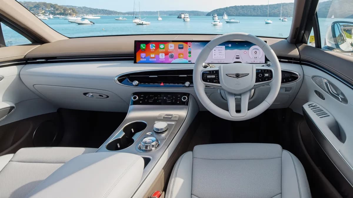 Genesis GV70