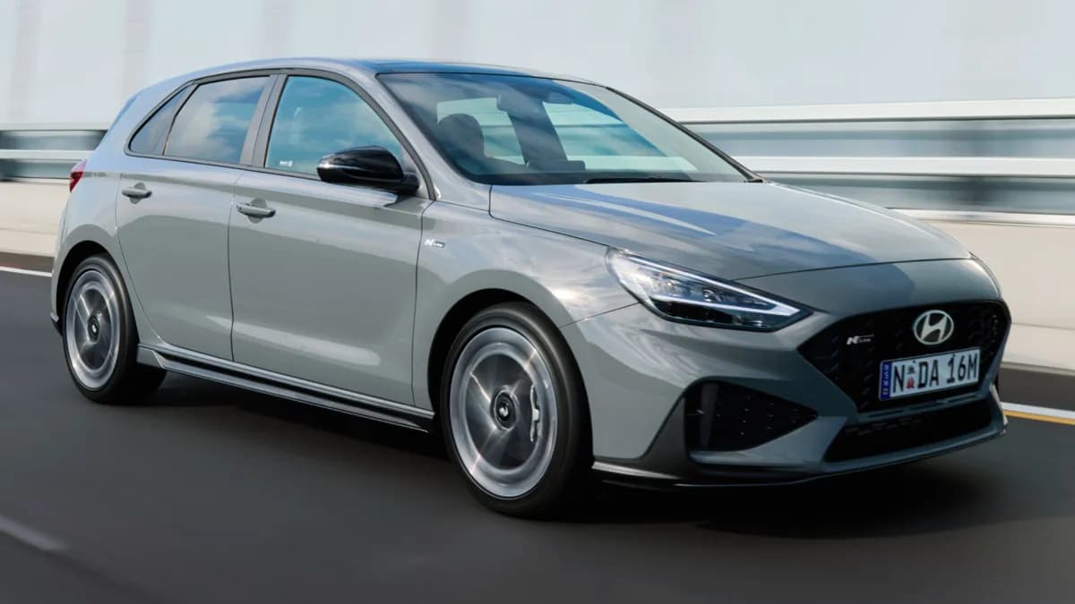 Hyundai-i30 Hatch-1