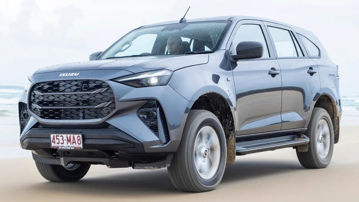 Isuzu-MU-X-1