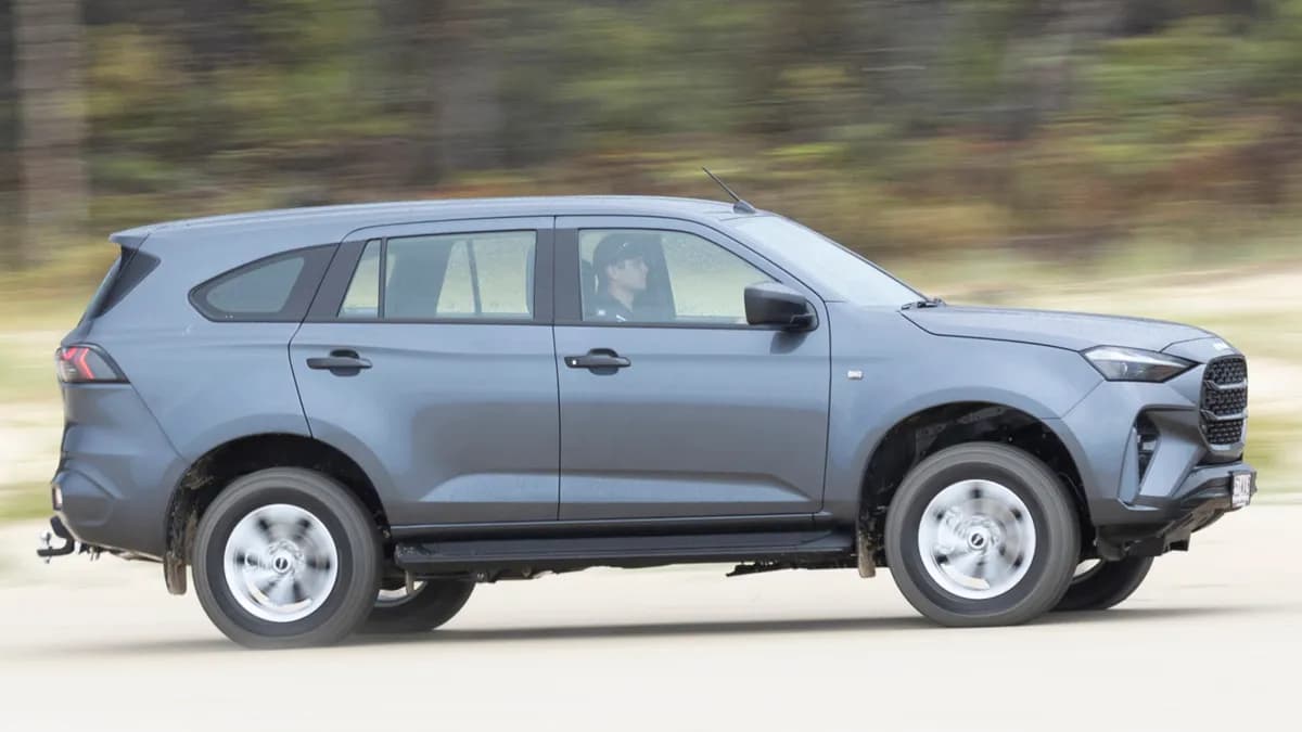Isuzu MU-X