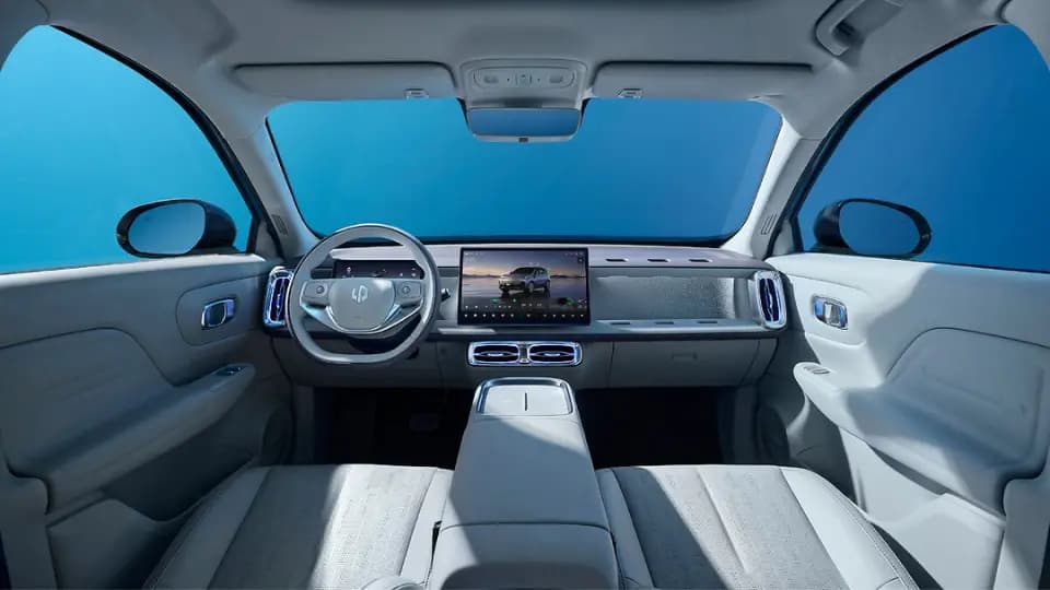 Leapmotor B10