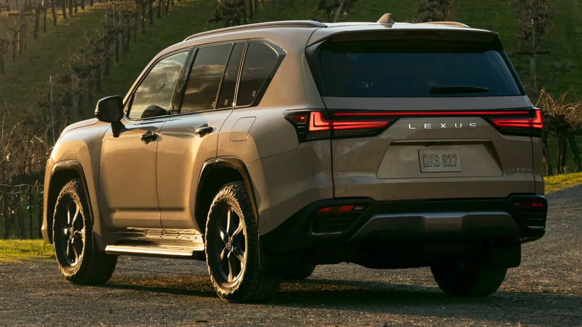 Lexus LX