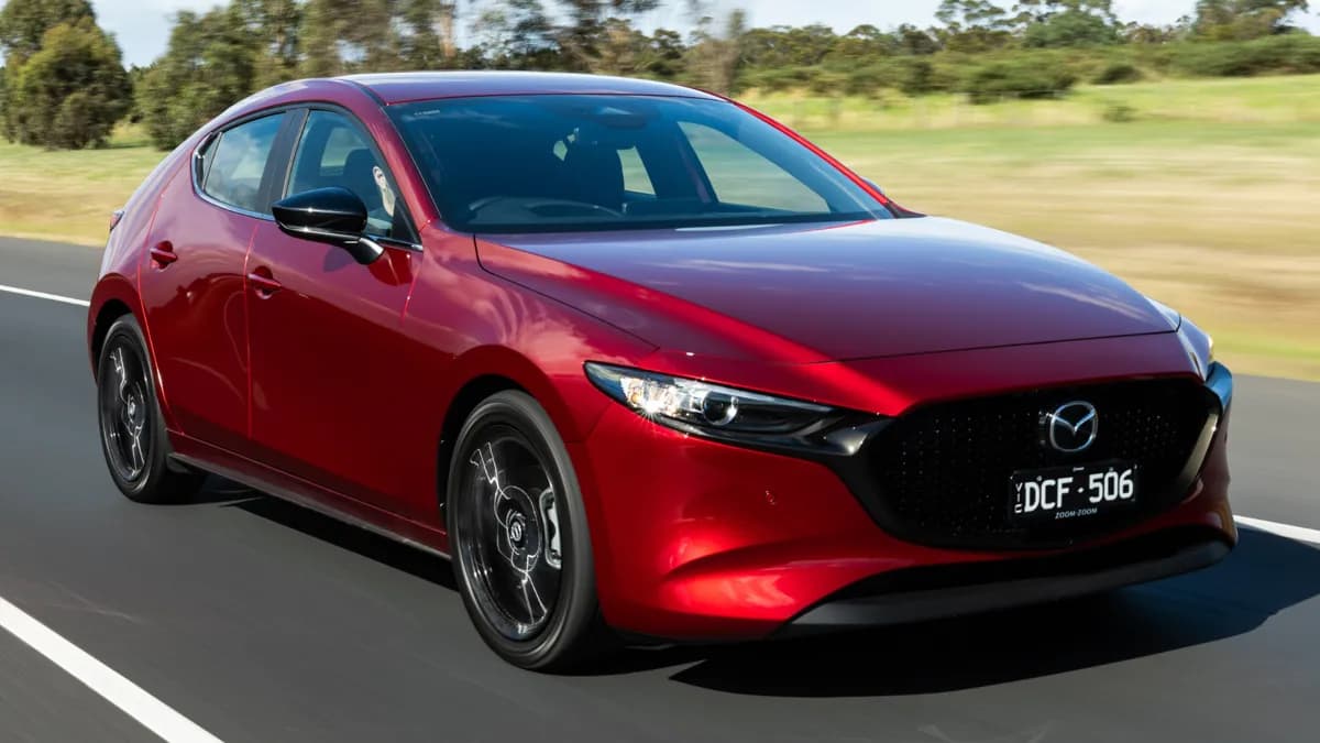 Mazda-3 Hatch-2