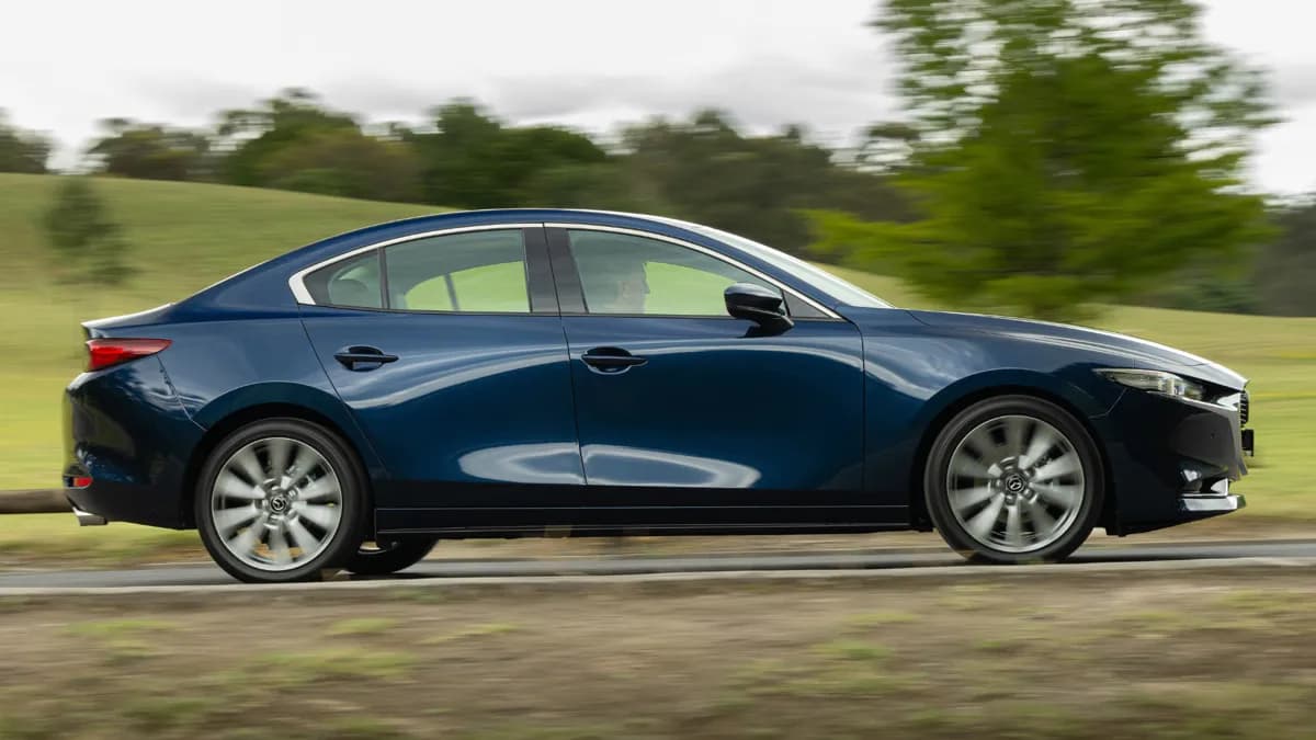 Mazda 3 Sedan
