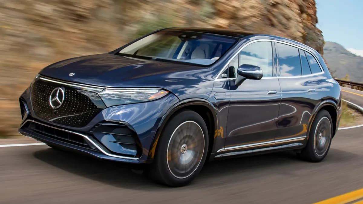 Mercedes-Benz-EQS SUV-12