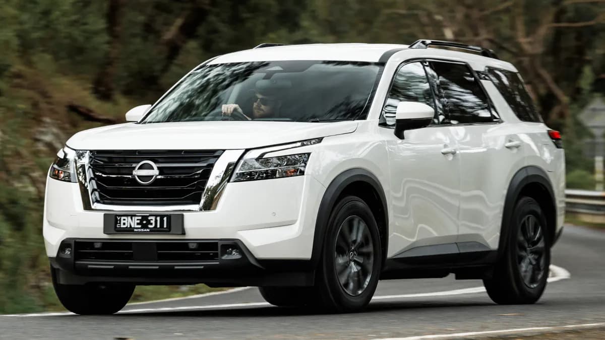Nissan-Pathfinder-2