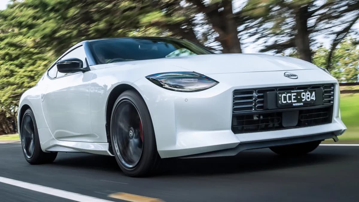 Nissan-Z Coupe-6