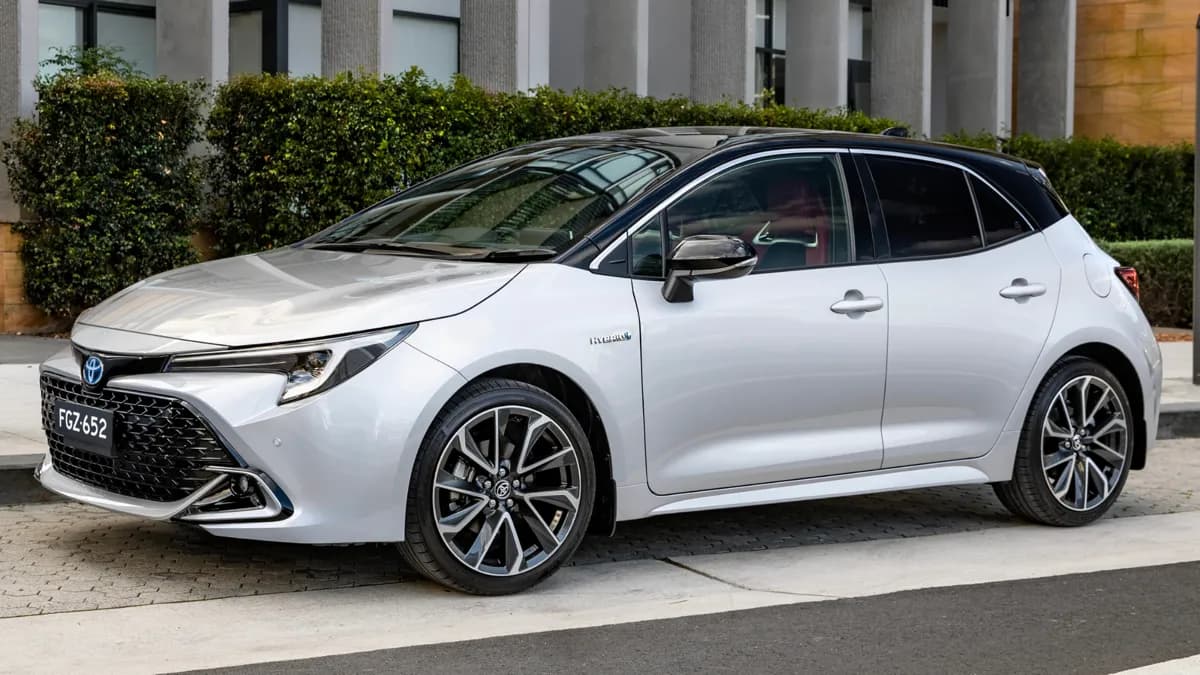 Toyota-Corolla Hatch-4