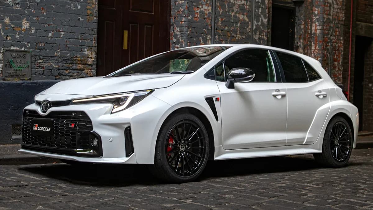 Toyota-GR Corolla-8