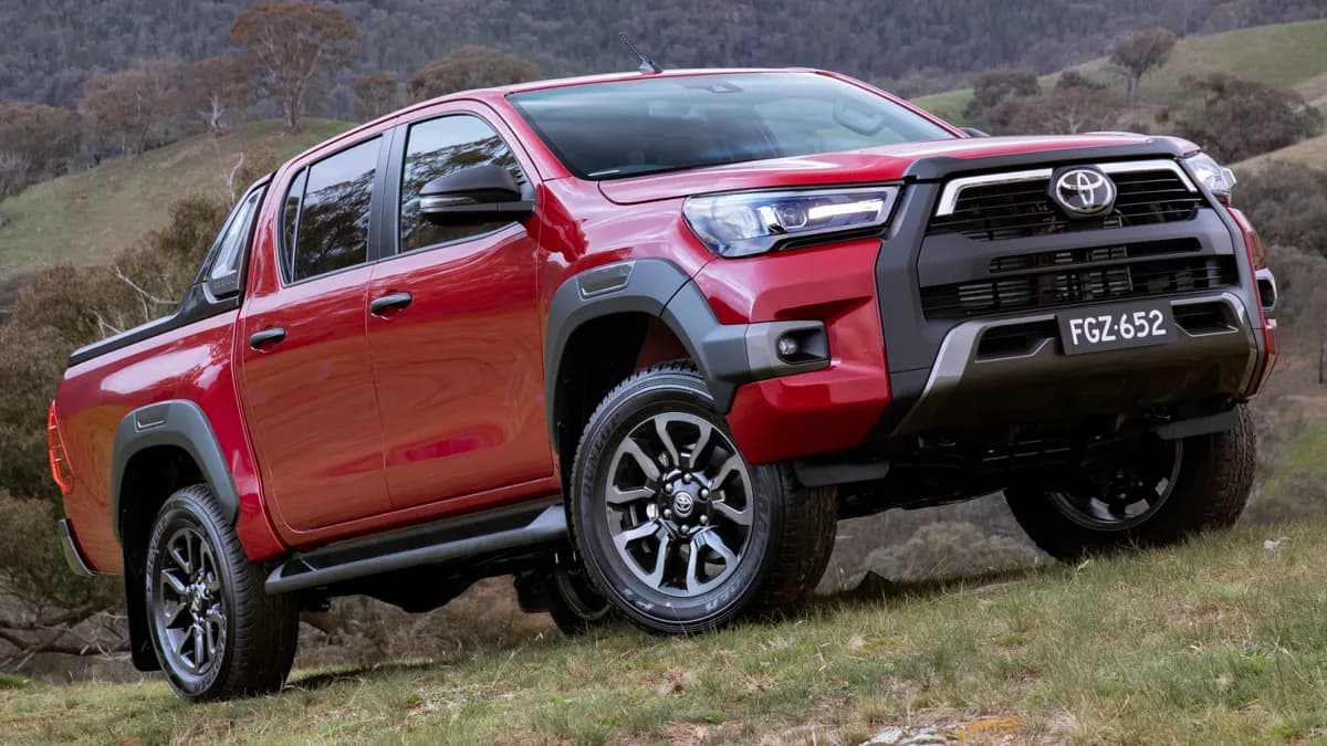 Toyota-Hilux-11