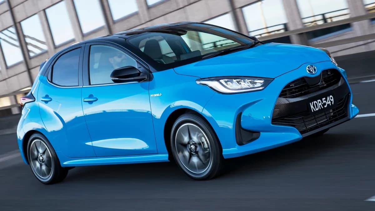 Toyota-Yaris-17