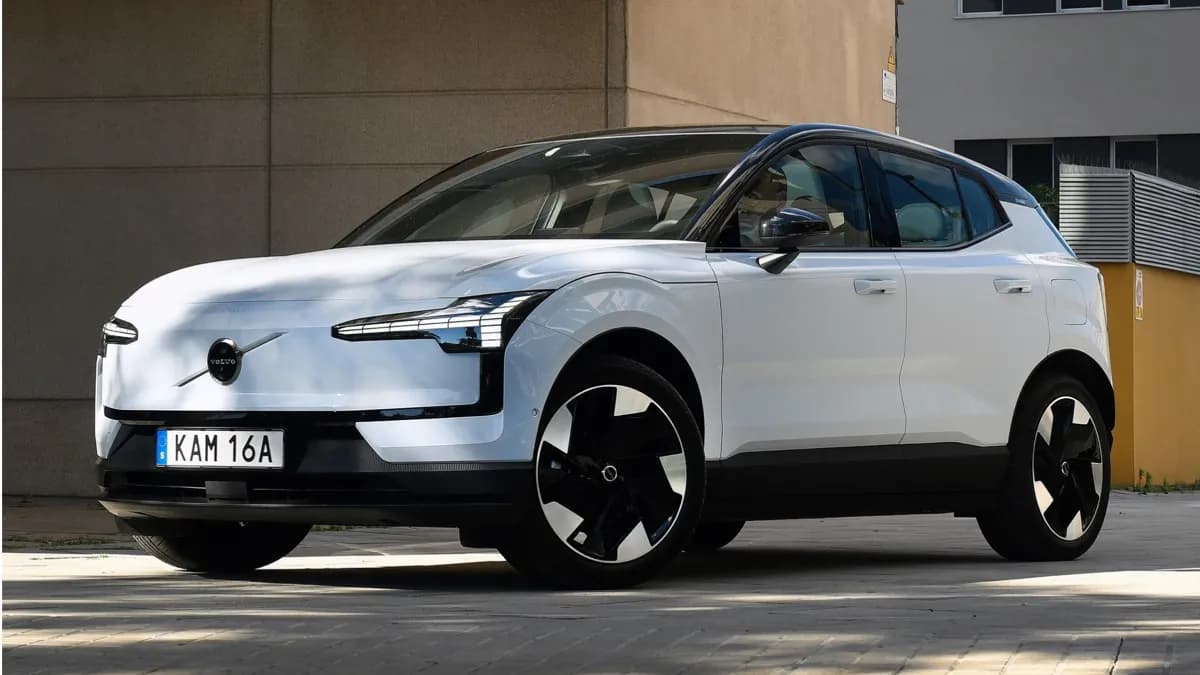 Volvo-EX30-0