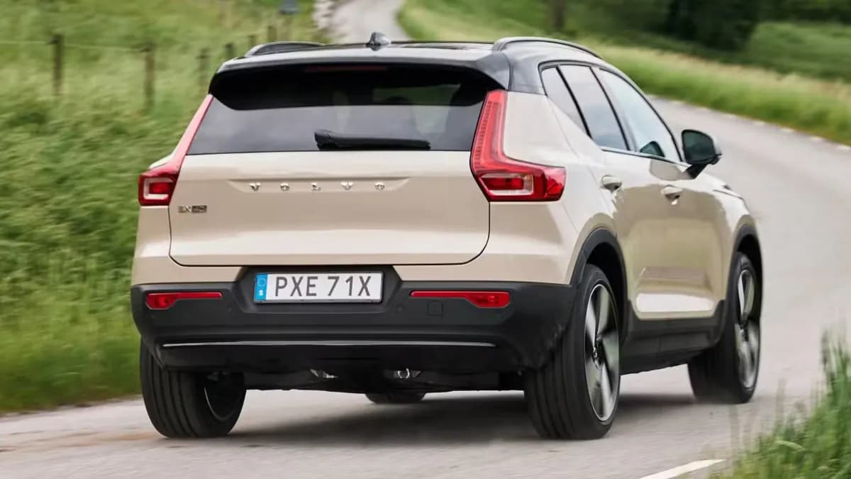 Volvo EX40