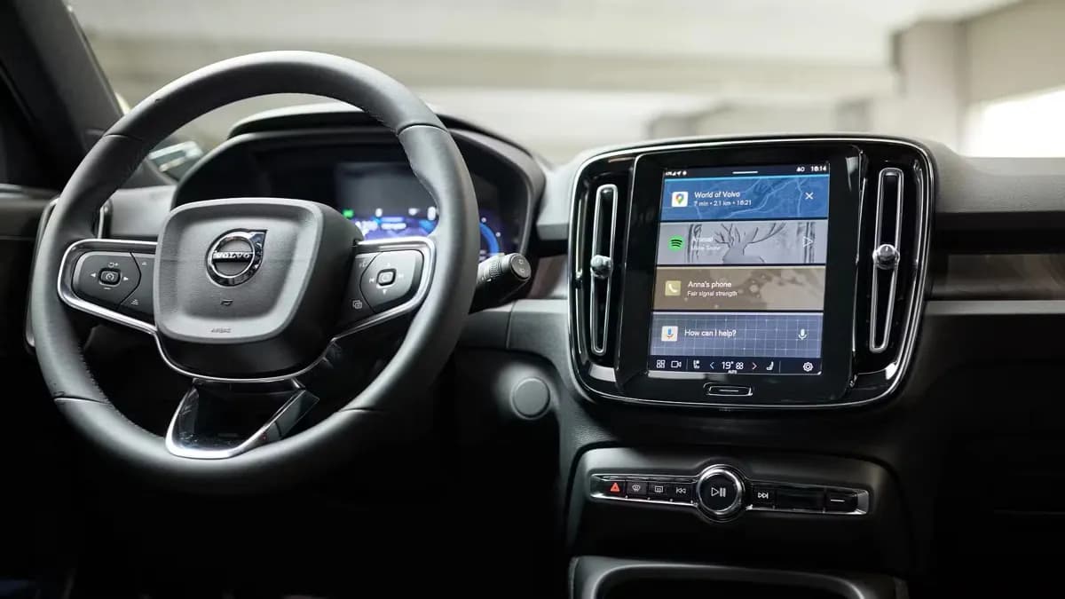 Volvo EX40