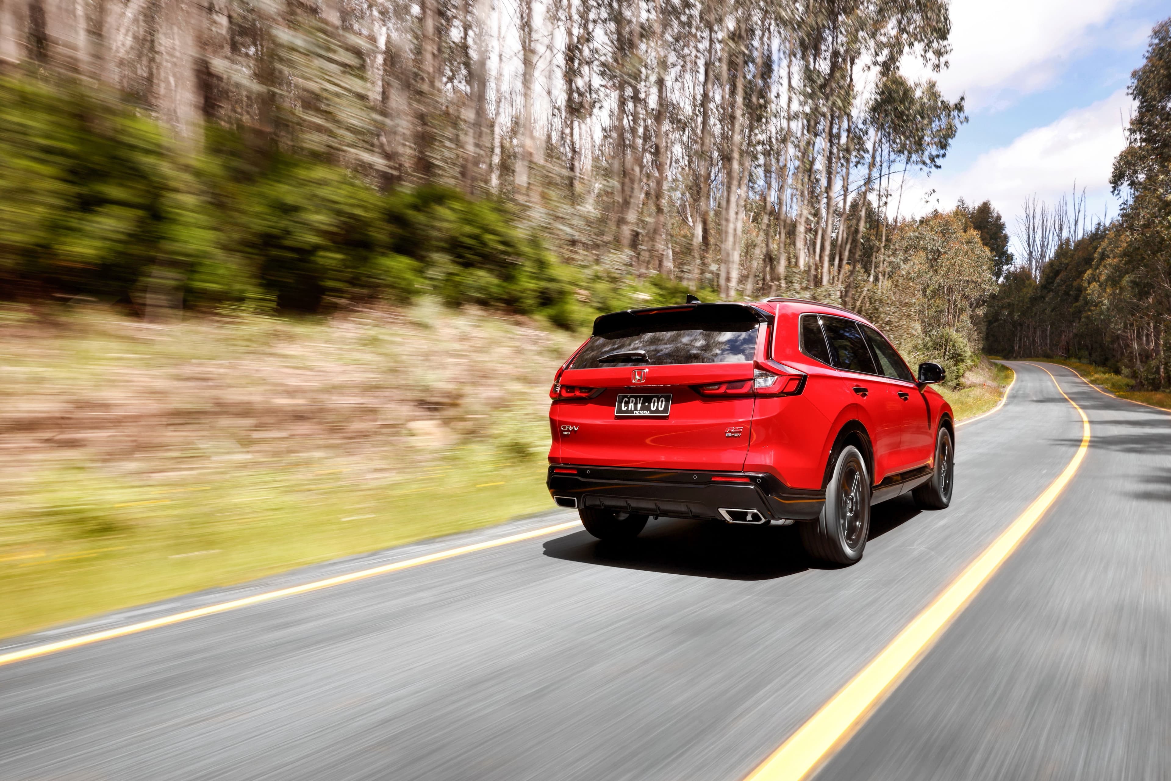 Honda CR-V goes hybrid-first for 2026 with AWD now in the mix - Image 2