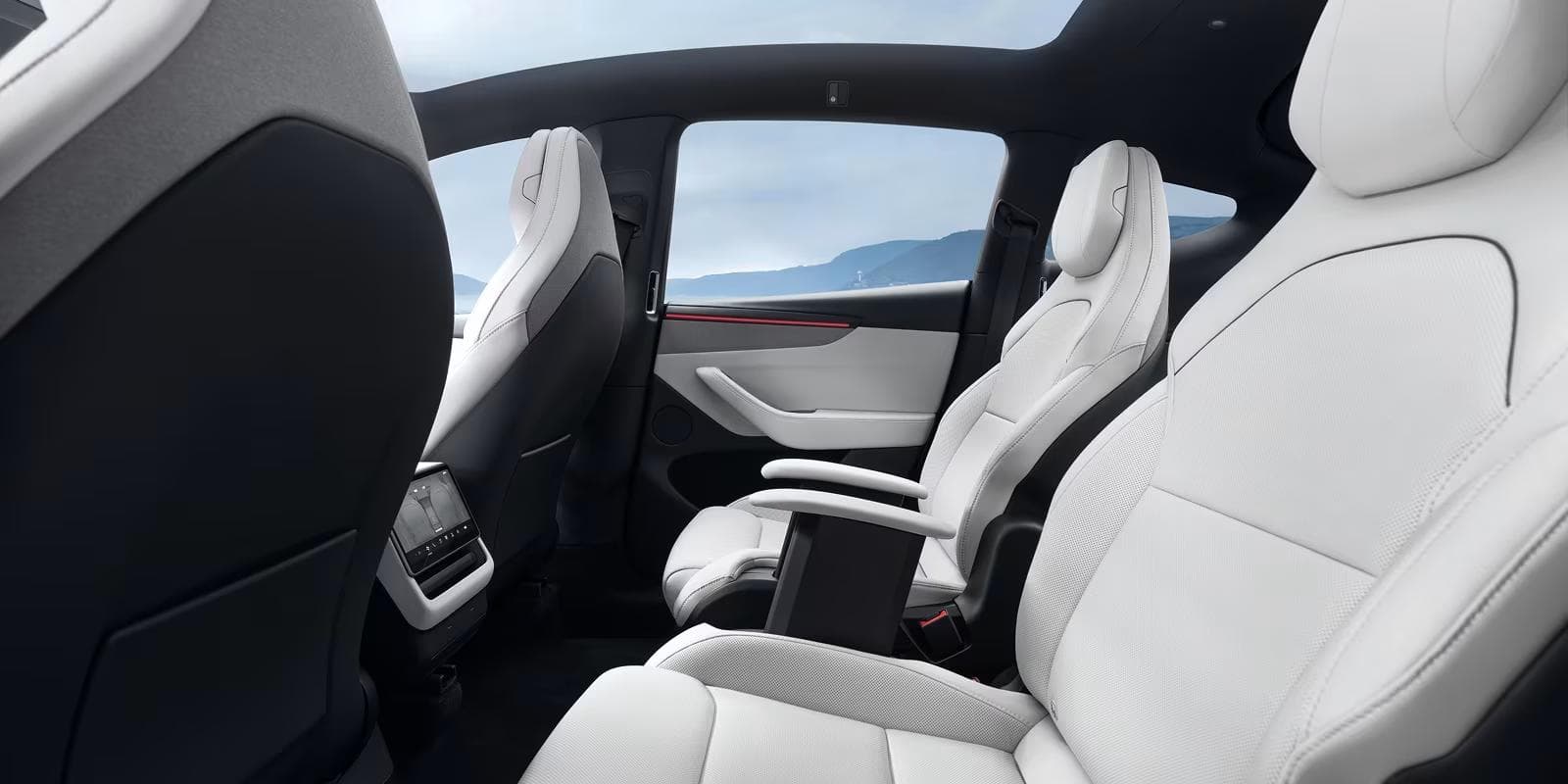 Tesla Model Y L six seat EV on sale in Australia from $74,900 - Image 4