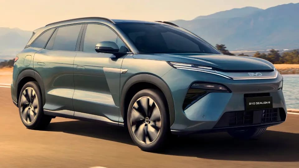 BYD Sealion 8